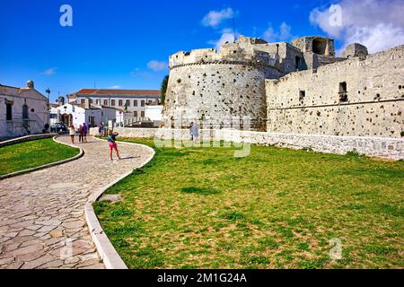 Apulia Puglia Gargano Italien. Monte Sant'Angelo. Castello Normanno Svevo Aragonese Stockfoto