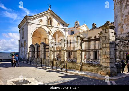 Apulia Puglia Gargano Italien. Monte Sant'Angelo. Heiligtum des Erzengels Michael Stockfoto