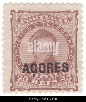 AZOREN - 1882: Braune Briefmarke von 25 reis, die ein Porträt von König Luiz (Dom Luís I) darstellt. Briefmarken Portugals mit schwarzem Aufdruck „ACORES“. Dom Luís I (31. Oktober 1838 in Lissabon – 19. Oktober 1889 in Cascais), bekannt als Popular, war von 1861 bis 1889 Mitglied des herrschenden Hauses von Braganza und König von Portugal. Der zweite Sohn der Königin Maria II. Und ihres Gemahls, König Ferdinand, trat nach dem Tod seines älteren Bruders König Pedro V. Luís auf den Thron, ein kultivierter Mann, der in der Poesie die Sprache schrieb, aber keine besonderen Gaben in der Politik hatte Stockfoto