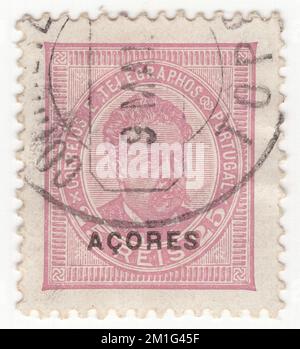 AZOREN - 1887: Ein 25 reis-lila-Rosenstempel, der ein Porträt von König Luiz (Dom Luís I) darstellt. Briefmarken Portugals mit schwarzem Aufdruck „ACORES“. Dom Luís I (31. Oktober 1838 in Lissabon – 19. Oktober 1889 in Cascais), bekannt als Popular, war von 1861 bis 1889 Mitglied des herrschenden Hauses von Braganza und König von Portugal. Der zweite Sohn der Königin Maria II. Und ihres Gemahls, König Ferdinand, trat nach dem Tod seines älteren Bruders König Pedro V. Luís auf den Thron, ein kultivierter Mann, der in der Poesie die Sprache schrieb, aber keine besonderen Gaben in der Politik hatte Stockfoto