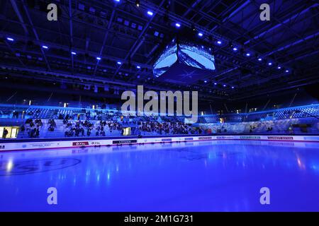 Turin, Italien. 11.. Dezember 2022. Palavelaâ&#x80;&#X99;s Schlittschuhbahn während des 2022 ISU Skating Grand Prix Finals - Day4, Ice Sports in Turin, Italien, Dezember 11 2022 Kredit: Independent Photo Agency/Alamy Live News Stockfoto