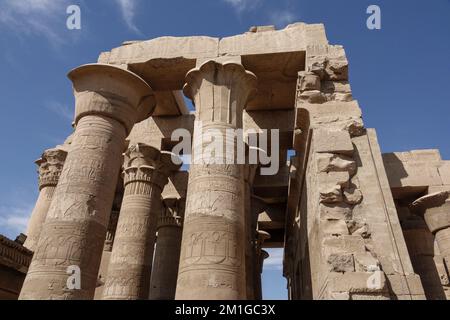 Der Tempel von Haroeris und Sobek in Kom Ombo im Niltal, Oberägypten Stockfoto
