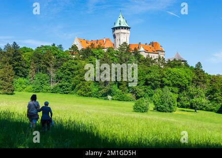 Smolenice (Smolenitz): Schloss Smolenice (Smolenitz) in Male Karpaty (kleine Karpaten), Slowakei Stockfoto