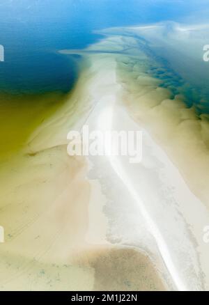 Blick auf die Sandbänke am Yong Ling Beach, hat Yong Ling und hat San in Trang, Thailand Stockfoto