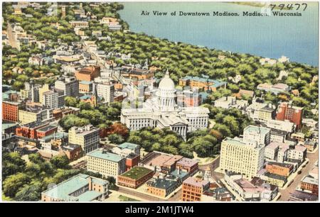 Blick aus der Luft auf Downtown Madison, Madison, Wisconsin , Cities & Towns, Tichnor Brothers Collection, Postkarten der Vereinigten Staaten Stockfoto