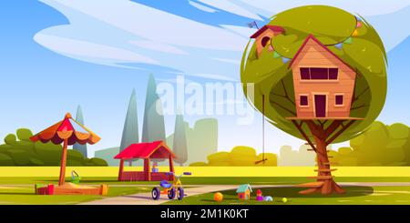 Spielplatz mit Spielzeug und Baumhaus im grünen Park unter blauem, sonnigen Himmel. Cartoon-Vektordarstellung einer Holzhütte mit Leiter, Sandkasten und Dreirad. P Stock Vektor