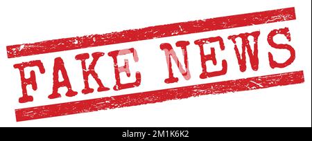 FAKE NEWS Text geschrieben auf rotem Grungy Lines Stempelschild. Stockfoto