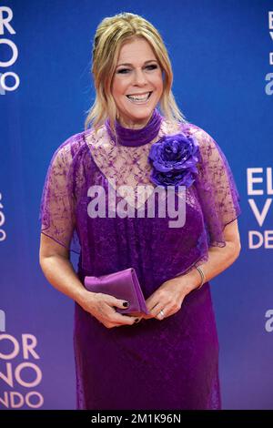 Madrid, Spanien. 12.. Dezember 2022. Rita Wilson nimmt an der Premiere „El peor Vecino del mundo (Ein Mann namens Otto)“ im Capitol Cinema in Madrid, Spanien (Foto von Carlos Dafonte/NurPhoto) Teil. Kredit: NurPhoto/Alamy Live News Stockfoto