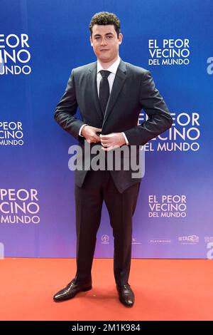 Madrid, Spanien. 12.. Dezember 2022. Truman Hanks besucht die Premiere „El peor Vecino del mundo“ (Ein Mann namens Otto) im Capitol Cinema in Madrid, Spanien (Foto von Carlos Dafonte/NurPhoto). Kredit: NurPhoto/Alamy Live News Stockfoto