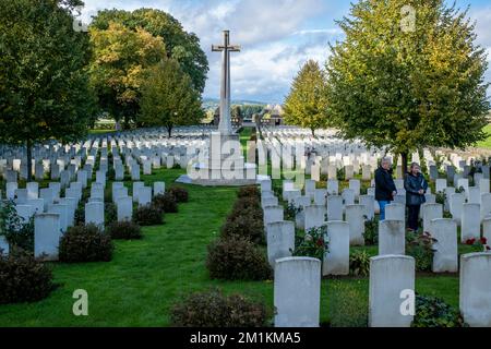 Niederzwehren-Friedhof, Kassel, Deutschland. Stockfoto