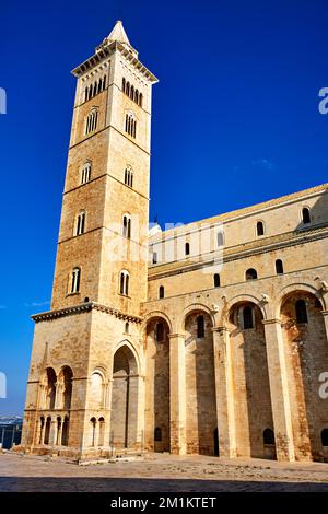 Apulien Apulien Italien. Trani. Basilika Cattedrale Beata Maria Vergine Assunta gewidmet dem Heiligen Nikolaus Stockfoto