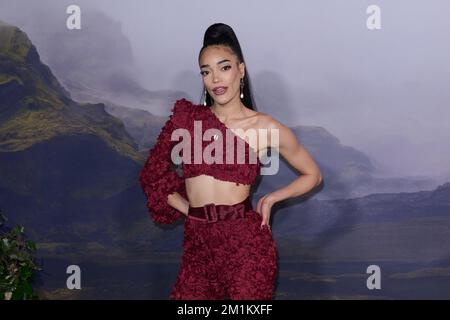 London, Vereinigtes Königreich 12. Dezember, 2022 . Cassie Clare wurde bei der Weltpremiere von „The Witcher: Blood Origin“ in der BFI Southbank fotografiert. Stockfoto