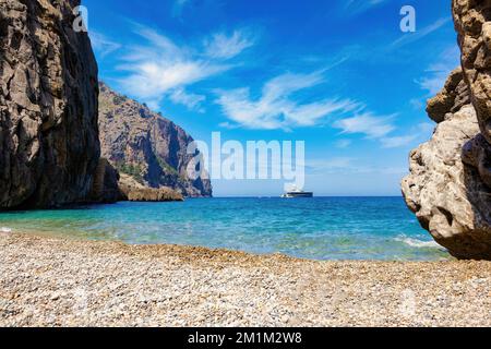 Mündung des Torrent de Pareis in der Bucht von La Calobra, Insel Mallorca, Balearen, Spanien Stockfoto