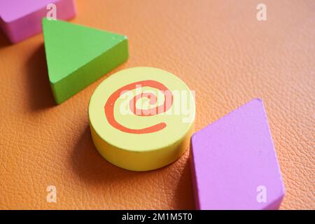 Geometrische Formen für Spiele und Kinder lernen. Stockfoto