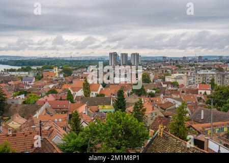 Belgrader Serbisch-Orthodoxe Kathedrale. Die Stadt der Künste. Es gibt eine fantastische Donaupromenade. Es gibt viele orthodoxe Kirchen Stockfoto