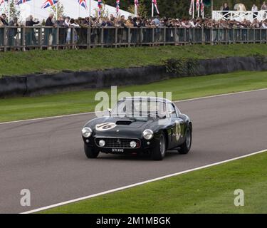 Ein 1961 Ferrari 250 GT SWB bei der 2022 Goodwood Revival Stockfoto