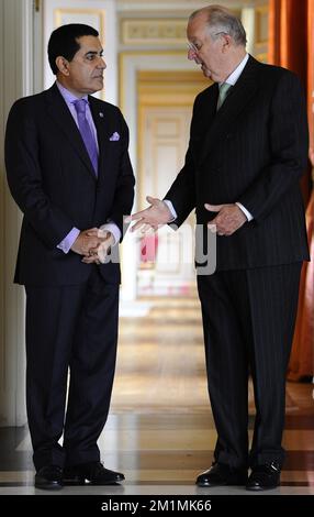 20120306 - BRÜSSEL, BELGIEN: Der Präsident der Generalversammlung der Vereinten Nationen, Nassir Abdulaziz Al-Nasser, wird am Dienstag, den 06. März 2012, von König Albert II. Von Belgien im Königlichen Schloss Laken/Laeken empfangen. BELGA FOTO BENOIT DOPPPAGNE Stockfoto