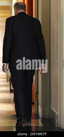 20120306 - BRÜSSEL, BELGIEN: König Albert II von Belgien, Foto nach dem Empfang des Präsidenten der Generalversammlung der Vereinten Nationen Nassir Abdulaziz Al-Nasser am Dienstag, den 06. März 2012, auf der Königlichen Burg in Laken/Laeken. BELGA FOTO BENOIT DOPPPAGNE Stockfoto