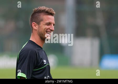 20120530 Uhr - ANGLEUR, BELGIEN: Belgiens Dries Mertens, abgebildet in einem Training der Red Devils, der belgischen Fußballnationalmannschaft, am Mittwoch, den 30. Mai 2012 in Angleur. Das Team bereitet sich auf ein Freundschaftsspiel gegen England am nächsten Samstag vor. BELGA FOTO BRUNO FAHY Stockfoto