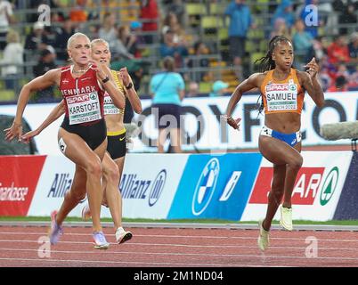KARSTOFT Ida von Danemark, SCHWAB Corinna aus Deutschland und SAMUEL Jamile aus den Niederlanden HALBFINALE 200m DER FRAUEN 1 bei der Europameisterschaft der Leichtathletik 2022 am 18. August 2022 in München - Photo Laurent Lairys / DPPI Stockfoto