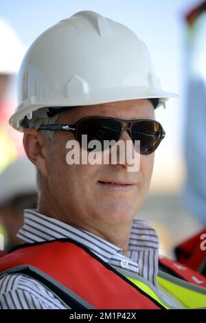 20121120 Uhr - PORT HEDLAND, AUSTRALIEN: Kronprinz Philippe von Belgien, abgebildet auf einer Tour durch Port Hedland mit dem Boot am dritten Tag einer Wirtschaftsmission nach Australien und Neuseeland, Dienstag, den 20. November 2012. BELGA FOTO ERIC LALMAND Stockfoto