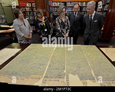 20121128 Uhr - AUCKLAND, NEUSEELAND: Kronprinz Philippe von Belgien, abgebildet bei einem Besuch der Galerie des Museums aus dem 1. Weltkrieg am 12.. Tag einer Wirtschaftsreise nach Australien und Neuseeland, Mittwoch, den 28. November 2012. BELGA FOTO ERIC LALMAND Stockfoto