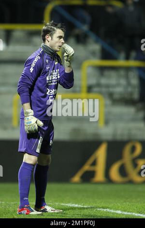 20130119 – LIER, BELGIEN: Torwart Colin Coosemans von Waasland-Beveren, der während des Spiels der Jupiler Pro League zwischen Lierse SK und Waasland-Beveren in Lier am Samstag, den 19. Januar 2013, am 23. Tag der belgischen Fußballmeisterschaft abgebildet wurde. BELGA FOTO KRISTOF VAN ACCOM Stockfoto