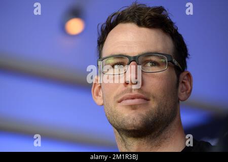 Great Britain's Mark Cavendish vom Team Omega Pharma - Quick Step eine Pressekonferenz des belgischen Fahrradteams Omega Pharma Quick-Step, vor dem „Grand Depart“ der 2013. Ausgabe des Radrennens Tour de France, in Porto-Vecchio, Belgien, Donnerstag, 27. Juni 2013. Die 100.. Ausgabe der Tour de France beginnt mit der Bühne Porto-Vecchio - Bastia. BELGA FOTO DIRK WAEM Stockfoto