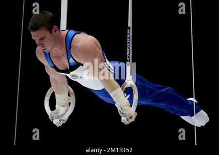 Der brasilianische Arthur Zanetti wurde während der Herrenringe beim Apparat-Finale am sechsten Tag der Turn-Weltmeisterschaft in der Antwerpener Sportpaleis-Halle, Freitag, den 04. Oktober 2013, fotografiert. BELGA FOTO DIRK WAEM Stockfoto