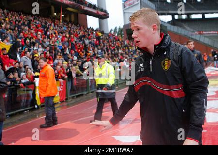 20131013 – BRÜSSEL, BELGIEN: Der belgische Kevin De Bruyne wurde am Sonntag, den 13. Oktober 2013, in Neerpede, Brüssel, während einer Trainingssitzung der belgischen Fußballnationalmannschaft Red Devils fotografiert. Die Red Devils gewannen ihr Qualifikationsspiel in Kroatien für die FIFA-Weltmeisterschaft 2014 am 11.. Oktober und sind sich nun sicher, dass sie nach Brasilien gehen werden. BELGA FOTO BRUNO FAHY Stockfoto