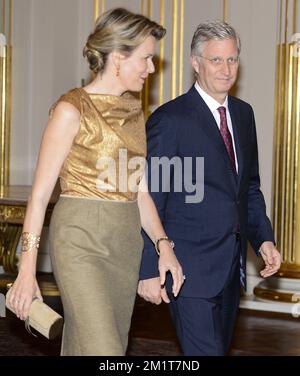 20131119 Uhr - BRÜSSEL, BELGIEN: Königin Mathilde von Belgien und König Philippe - Filip von Belgien, abgebildet während der Zeremonie für Menschen, die 2018 am Dienstag, den 19. November 2013, im Königspalast in Brüssel einen Adelstitel erhielten. BELGA FOTO LAURIE DIEFFEMBACQ Stockfoto