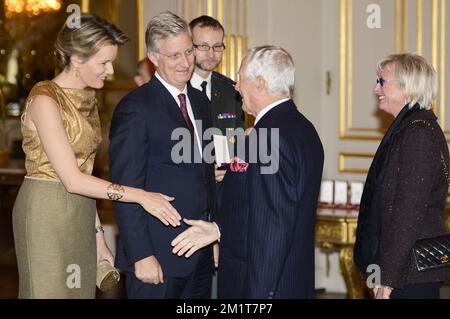 20131119 Uhr - BRÜSSEL, BELGIEN: Königin Mathilde von Belgien und König Philippe - Filip von Belgien, abgebildet während der Zeremonie für Menschen, die 2013 am Dienstag, den 19. November 2013, im Königspalast in Brüssel einen Adelstitel erhielten. BELGA FOTO LAURIE DIEFFEMBACQ Stockfoto