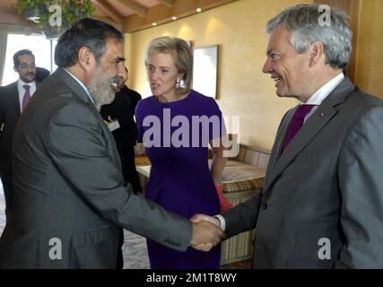 20131124 – NEU-DELHI, INDIEN: ANAND Sharma, Minister für Handel und Industrie, Prinzessin Astrid von Belgien und Vizepräsident und Außenminister Didier Reynders, vorgestellt während des offiziellen Mittagessens, das ANAND Sharma am Sonntag, den 24. November 2013 in Neu-Delhi, Indien, veranstaltete; Am ersten Tag einer Wirtschaftsmission der belgischen Prinzessin Astrid nach Indien. BELGA FOTO ERIC LALMAND Stockfoto