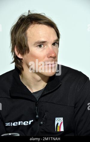 20140127 Uhr - BRÜSSEL, BELGIEN: Pressekonferenz im Vorfeld der Olympischen Winterspiele von Sotschi in Russland, Montag, 27. Januar 2014 in Brüssel. Katrien Aerts wird an der Freestyle Skidisziplin teilnehmen. BELGA FOTO ERIC LALMAND Stockfoto