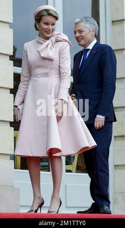 20140206 – PARIS, FRANKREICH: Königin Mathilde von Belgien und Vizeminister und Außenminister Didier Reynders, abgebildet während des offiziellen Auslandsbesuchs des neuen belgischen Königs und der neuen belgischen Königin beim Präsidenten der Französischen Republik Francois Hollande in Paris, Frankreich, am Donnerstag, den 06. Februar 2014. BELGA FOTO DIRK WAEM Stockfoto