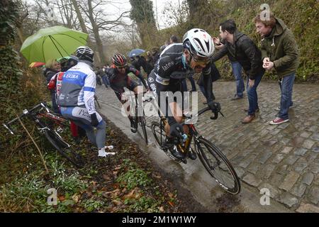 Belgischer Tom Boonen vom Team Omega Pharma - Quick Step, das in der 69.. Ausgabe des Radrennen Omloop Het Nieuwsblad am Samstag, den 01. März 2014 in Gent gezeigt wurde. Stockfoto