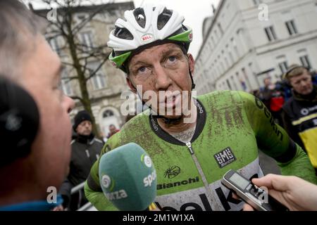 Belgischer Sep Vanmarcke vom Belkin Pro Cycling Team, das nach der 69.. Ausgabe des Omloop Het Nieuwsblad Radrennen am Samstag, den 01. März 2014, in Gent gefilmt wurde. Stockfoto