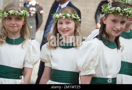 Prinzessin Louise, Kronprinzessin Elisabeth und Prinzessin Laetitia Maria, die während der Hochzeitszeremonie von Prinz Amedeo von Belgien, Erzherzog von Österreich-Este und Elisabetta Maria Rosboch von Wolkenstein am Samstag, den 05. Juli 2014 in Rom, Italien, fotografiert wurden. Stockfoto