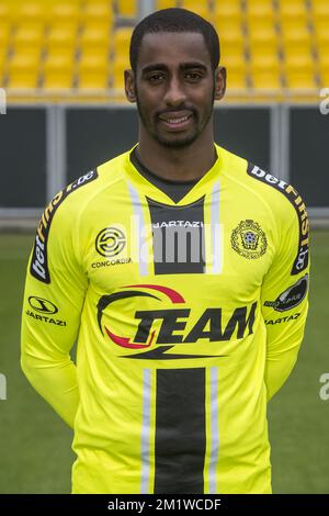 Lokerens Torwart Barry Boubacar Copa posiert für den Fotografen während des Fotoshooting der Saison 2014-2015 der belgischen Fußballmannschaft Lokeren, Samstag, den 12. Juli 2014 in Lokeren. Stockfoto