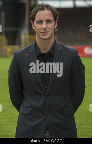 Olivier Renard posiert für den Fotografen während des 2014-2015. Season Photo Shooting der belgischen Fußballmannschaft KV Mechelen, Montag, den 14. Juli 2014 in Mechelen. Stockfoto