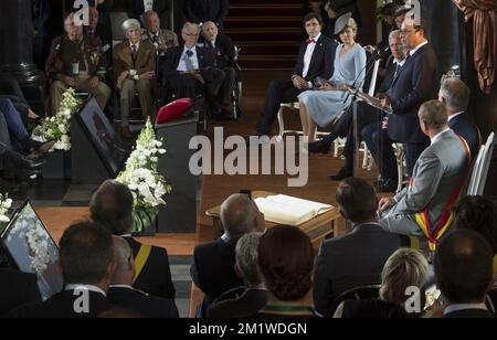 Der französische Präsident Francois Hollande hält am Montag, den 04. August 2014, eine Rede auf einer Zeremonie zum 100.. Jahrestag des Ersten Weltkriegs im Rathaus von Lüttich. Stockfoto