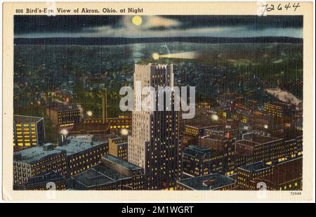 Blick aus der Vogelperspektive auf Akron, Ohio, bei Nacht, Städte und Städte, Tichnor Brothers Collection, Postkarten der Vereinigten Staaten Stockfoto