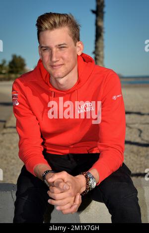 20141211 Uhr - BENICASSIM, SPANIEN: Belgischer Tim Wellens von Lotto - Belisol, Foto am dritten Tag des Wintertrainingslagers der Radmannschaft Lotto-Belisol in Benicassim, Spanien, Donnerstag, 11. Dezember 2014. BELGA FOTO DAVID STOCKMAN Stockfoto