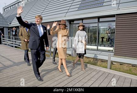 18-3-2015 KOPENHAGEN - König Willem-Alexander und Königin Maxima der Niederlande und Kronprinz Frederik und Kronprinzessin Mary von Dänemark besuchen die Insel Samso, wo sie offiziell vom Bürgermeister Marcel Meijer Dänemark am 18. März 2015 begrüßt werden. Der holländische König und die holländische Königin sind für einen zweitägigen Staatsbesuch in Dänemark. COPYRIGHT ROBIN UTRECHT Stockfoto