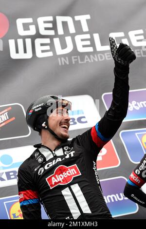 Der Deutsche John Degenkolb von Team Giant-Alpecin, das vor der 77.. Ausgabe des eintägigen Radrennen Gent-Wevelgem, 239 km von Deinze nach Wevelgem, Sonntag, den 29. März 2015, abgebildet wurde. Stockfoto