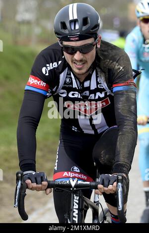 Deutscher John Degenkolb von Team Giant-Alpecin, das während der 58.. Ausgabe des Radrennen „E3 Prijs Vlaanderen Harelbeke“, 215,3km von und nach Harelbeke, Freitag, den 27. März 2015, abgebildet wurde. Stockfoto