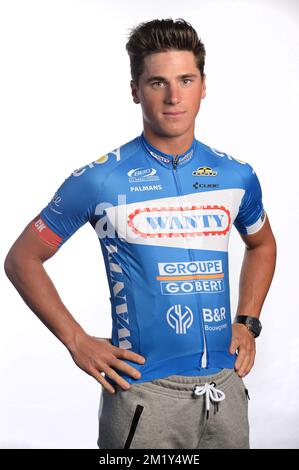 20150526 - BORNEM, BELGIEN: Belgischer Tom Devriendt von Wanty-Groupe Gobert Vorstellung der Teams für das Radrennen Baloise Belgium Tour am Dienstag, den 26. Mai 2015 in Bornem. BELGA FOTO DAVID STOCKMAN Stockfoto