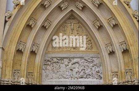 Das gotische Portal der Mariazellbasilika, Osterreich Stockfoto