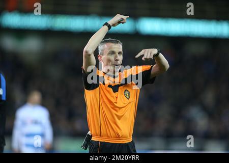 20160203 Uhr – BRÜGGE, BELGIEN: Schiedsrichter Johan Verbist, abgebildet während des letzten Spiels der Croky Cup-Rückspielstrecke 1/2 zwischen dem Club Brügge und KAA Gent in Brügge, Mittwoch, den 03. Februar 2016. Gent gewann 2-1 beim ersten Spiel. BELGA FOTO BRUNO FAHY Stockfoto