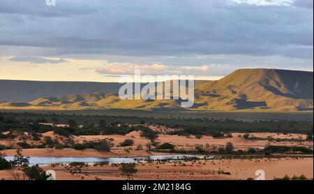 Serra do Espírito Santo ao Amanhecer Stockfoto